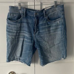 Stretch denim shorts.